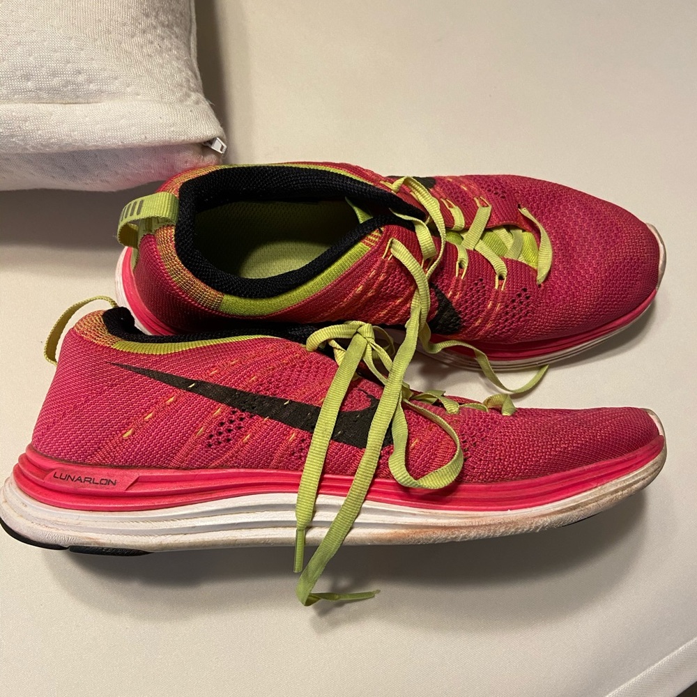 Nike shoes